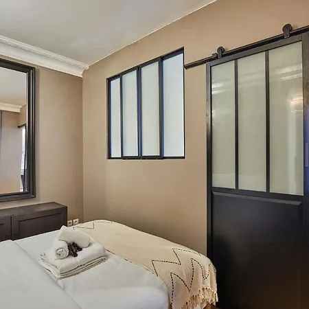Apartment Charming Center Of By Prestige