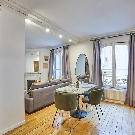 Charming Center Of By Prestige Paris